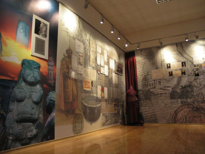  Музей історії і розвитку місцевого самоврядування Дніпропетровської області 