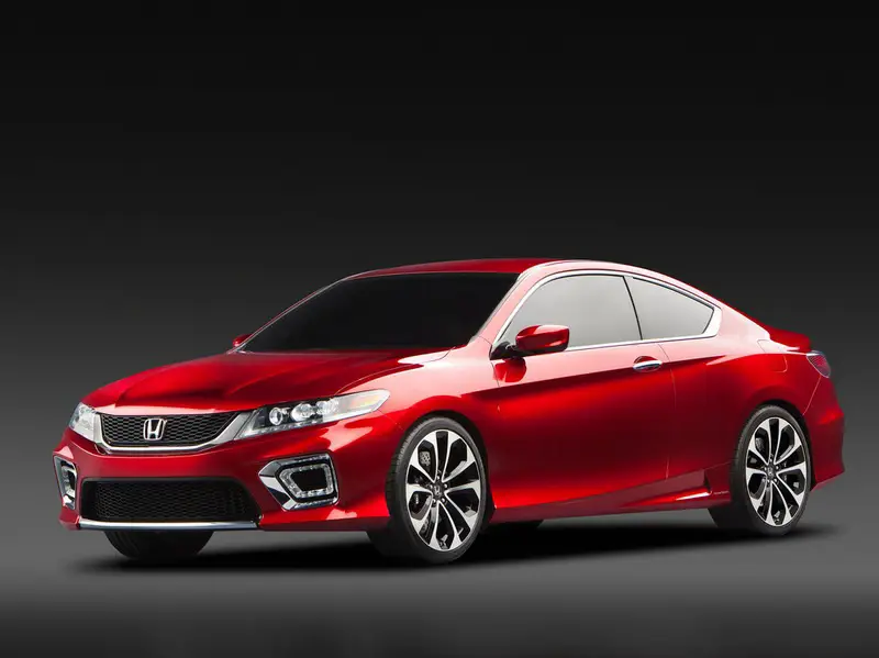 Детройтские премьеры Honda