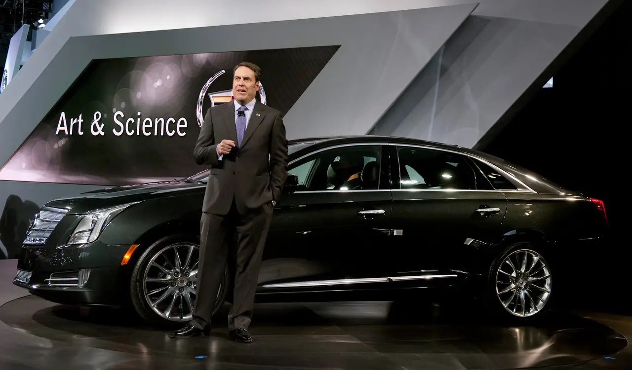 Марка Cadillac показала на автошоу в Лос-Анджелесе свой новый флагман. 