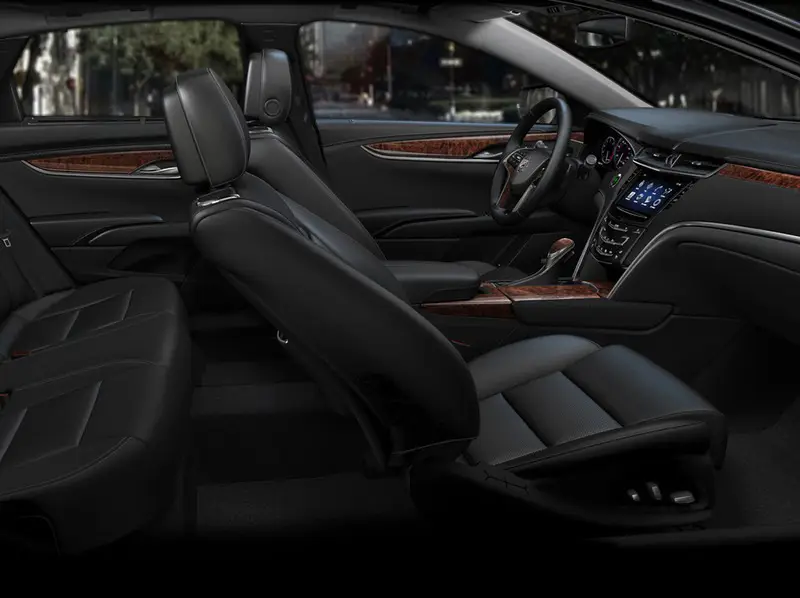 Марка Cadillac показала на автошоу в Лос-Анджелесе свой новый флагман. 