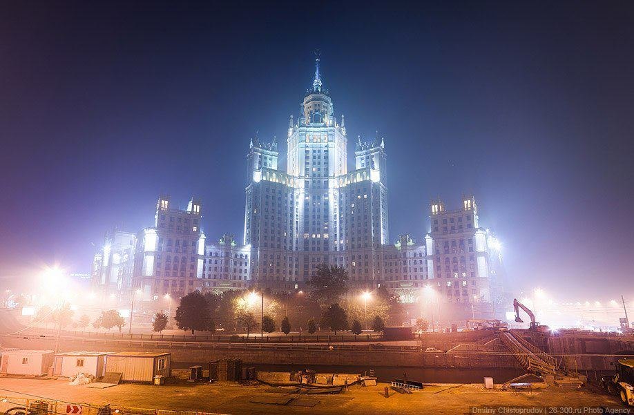 Вечерняя Москва, Россия