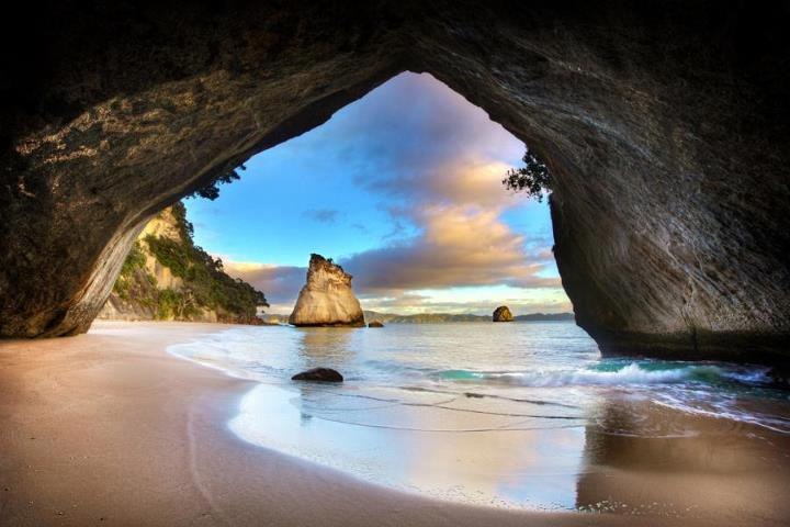 Соборна бухта Морська печера - Коромандел, Нова Зеландія