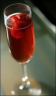 Коктейль Kir Royal