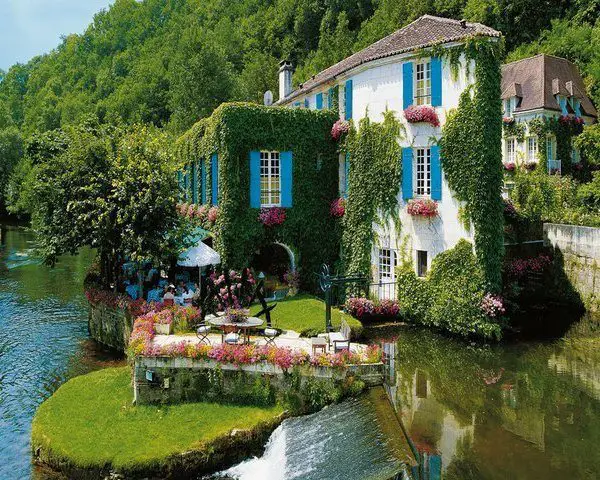 The Moulin de l''Abbaye Hotel, Франция