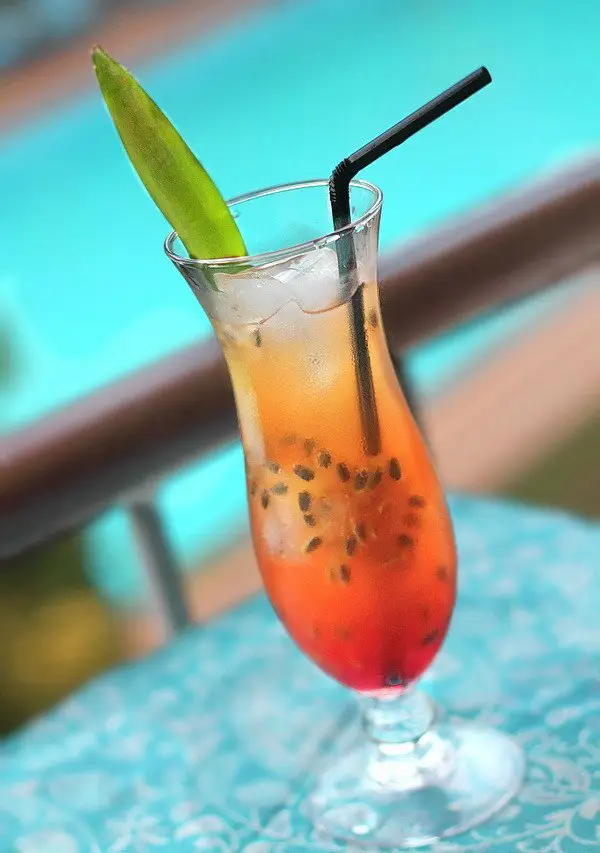 The recipe for making a non-alcoholic cocktail Bora Bora (Bora Bora)