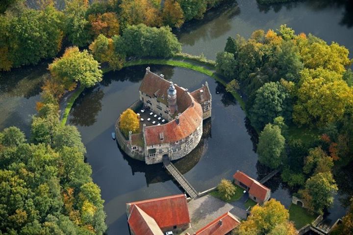 Замок Vischering, Германия