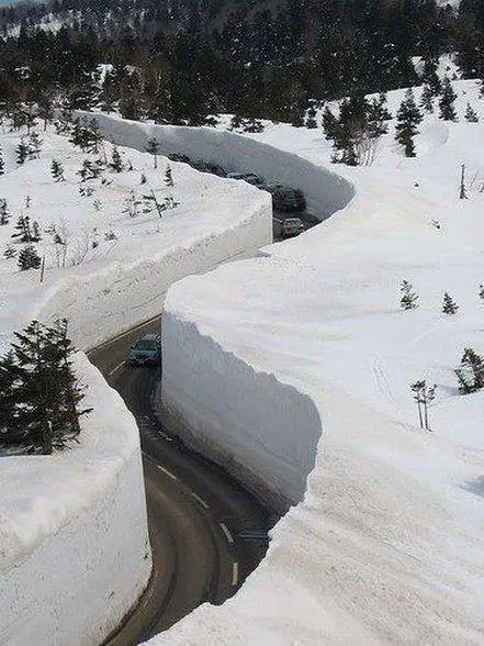 The record is the biggest snowdrifts.