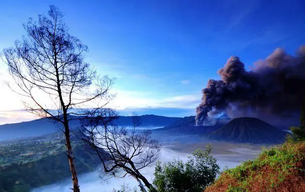 Vulcan Bromo, Java Island
