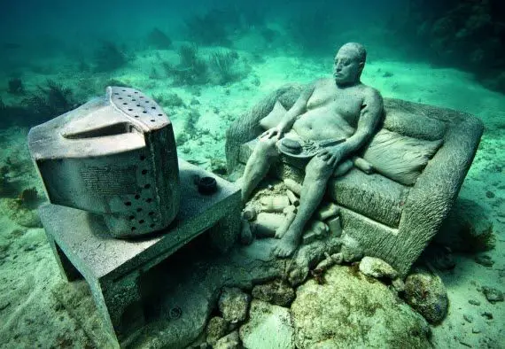 Museum of Underwater Sculptures in Cancun