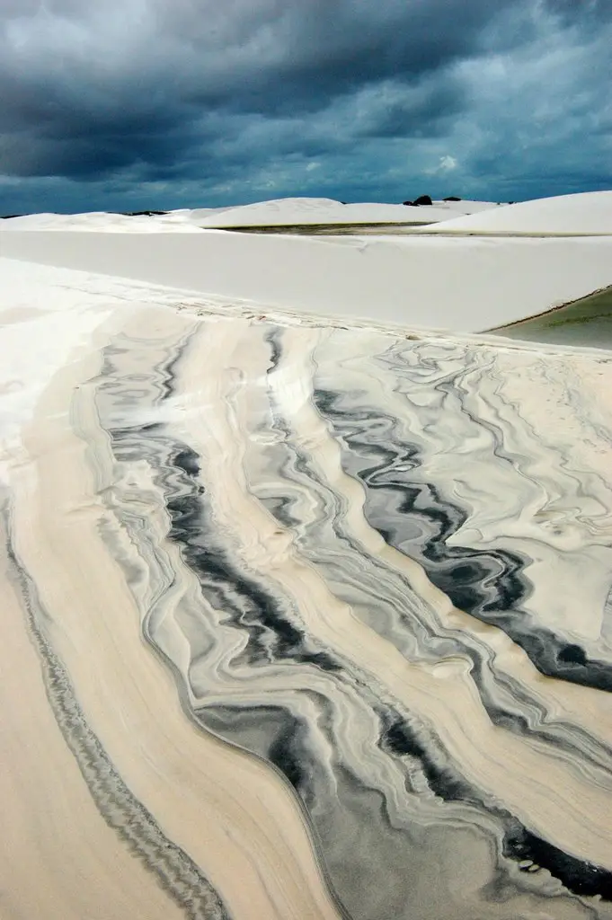 Ленсойc-Мараньенсес (порт. Parque Nacional dos Lençóis Maranhenses)