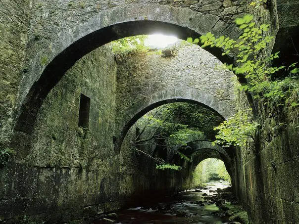 Chopped the river at the castle walls