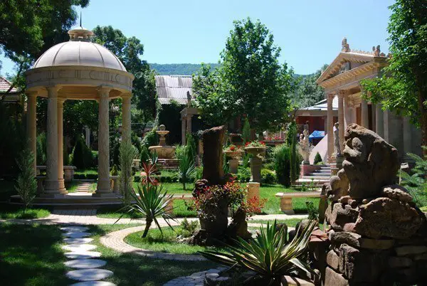 Old Park, Gelendzhik-Kabardinka