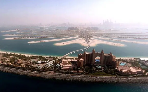 Пальма Джумейра і готель Atlantis, Дубай
