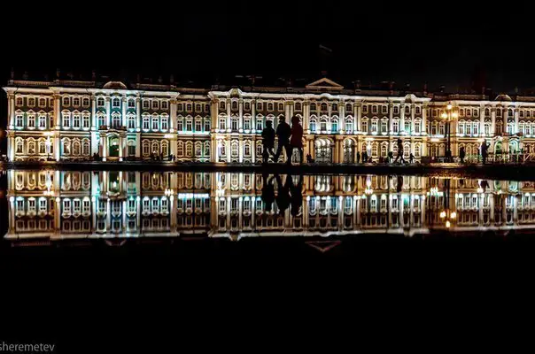Зазеркалье Санкт-Петербурга.
