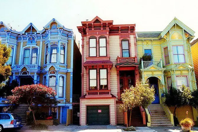 Houses on San Francisco Street, California, USA