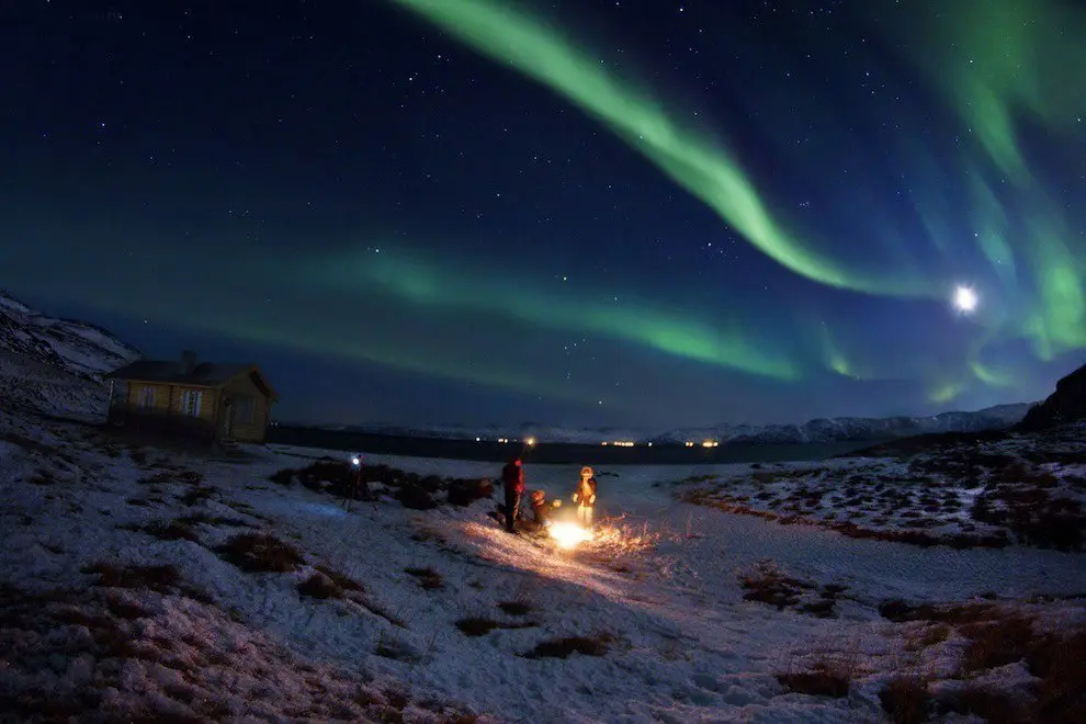 Dinner under the Northern Lights, Russia
