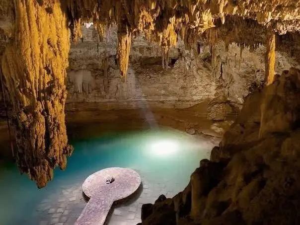 Lake Chichen Itza, Mexico