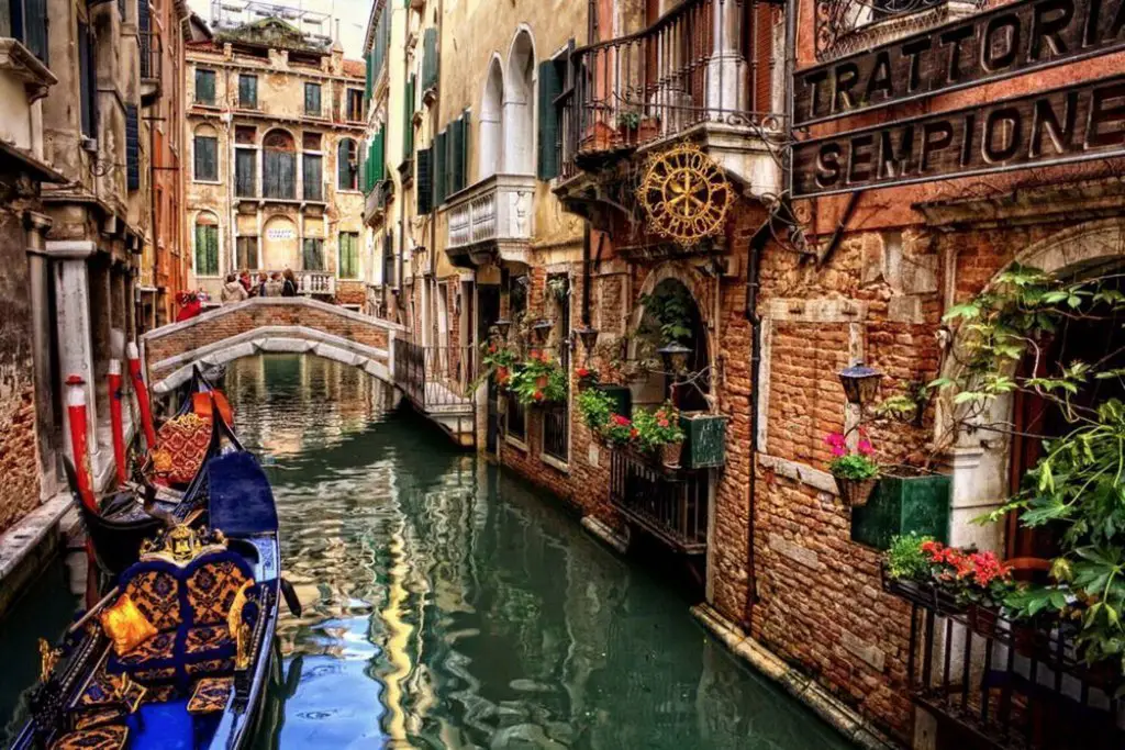 On Venice street