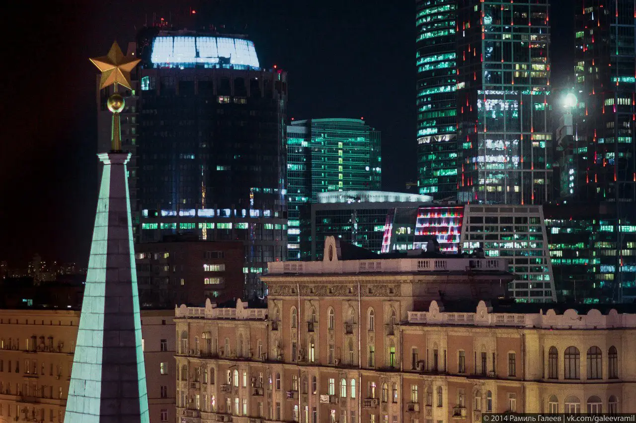 Ночная Москва