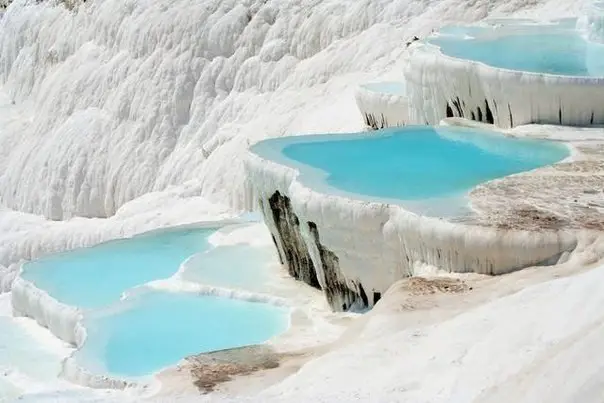 Natural healing pools Pamukkale, Turkey