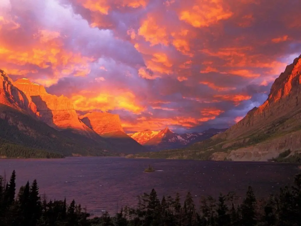 Evening Lake, Canada