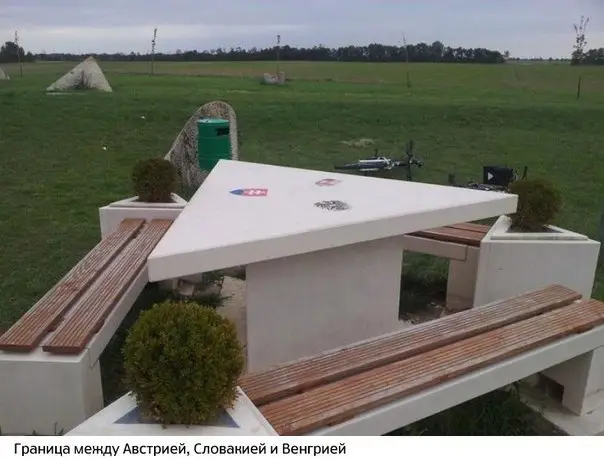 Необычные границы между государствами