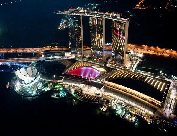 Вид на отель Marina Bay Sands, Сингапур