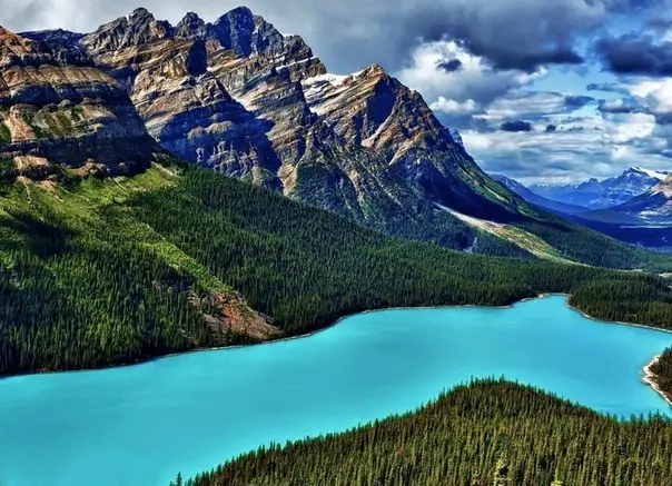 Lake Peito, Canada