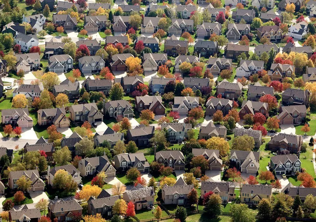 Houses in the suburbs of Los Angeles, California, USA