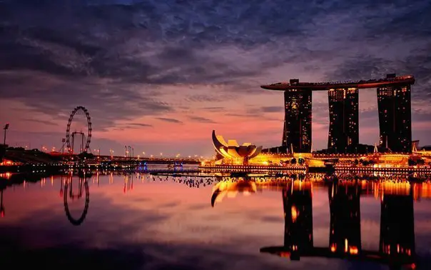 Chic night Singapore
