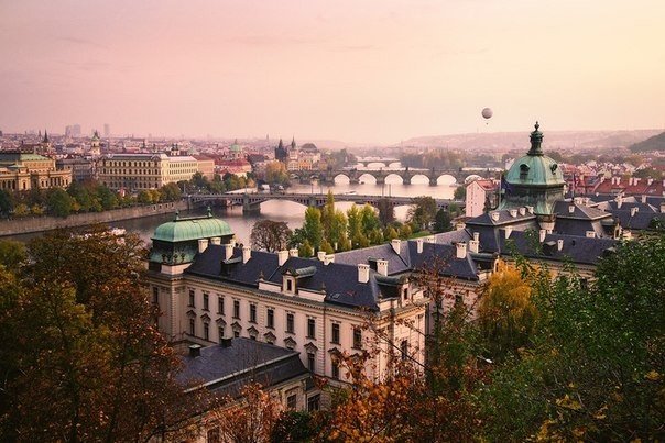 Осень в Праге, Чехия