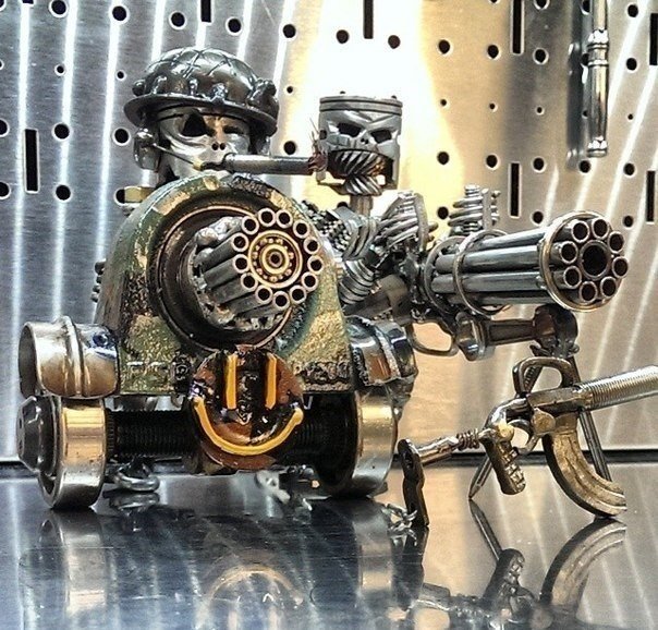 Суровые работы из деталей от мертвых двигателей и металлолома от парня по имени Tyler из компании Tigger Welding. . Восхитительно и чертовки брутально.<br>Вот это искусство, вот это красота