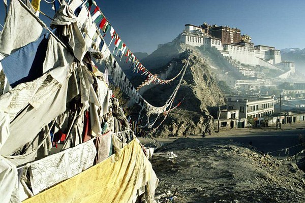 Дворец Потала, резиденция Далай-ламы. Лхаса (Тибет)