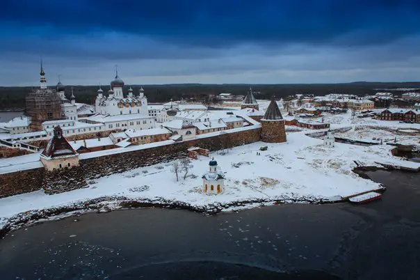 Зима на Соловецких островах. Белое море. Россия
