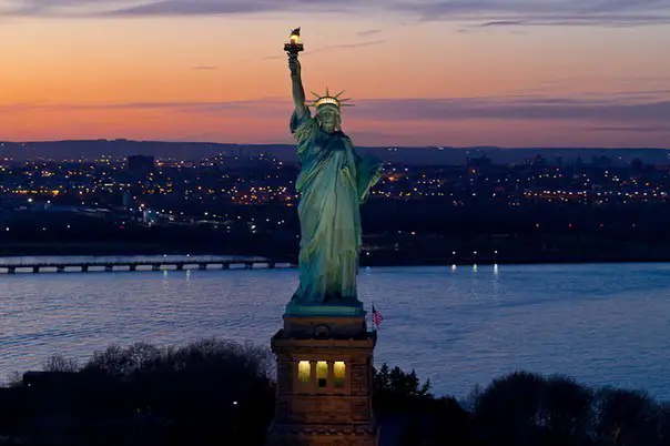 Нью-Йорк, США