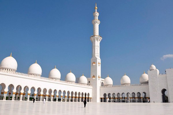 The White Mosque of Sheikh Zayed, UAE