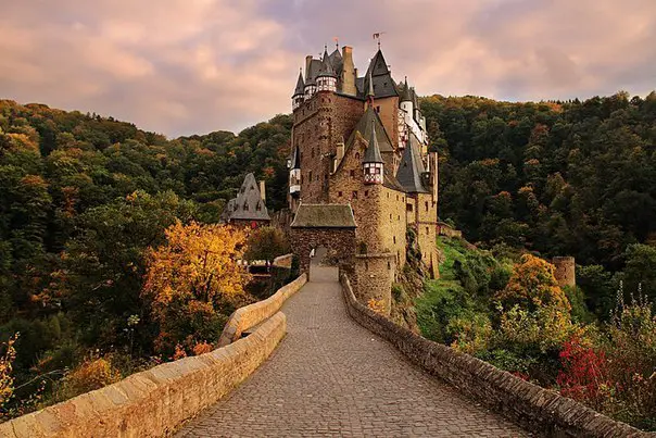 Замок Эльц, Германия