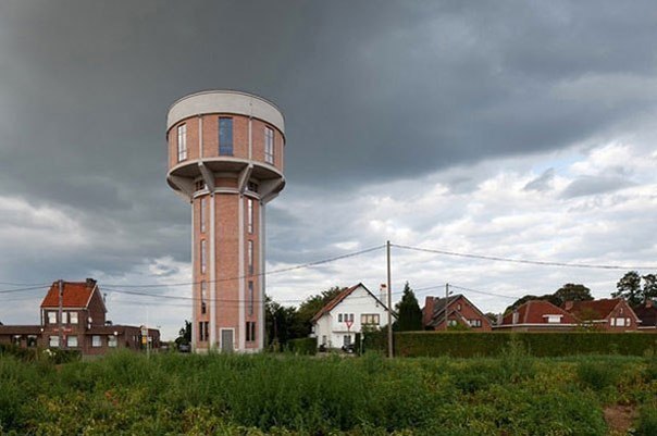 The house in the water tower