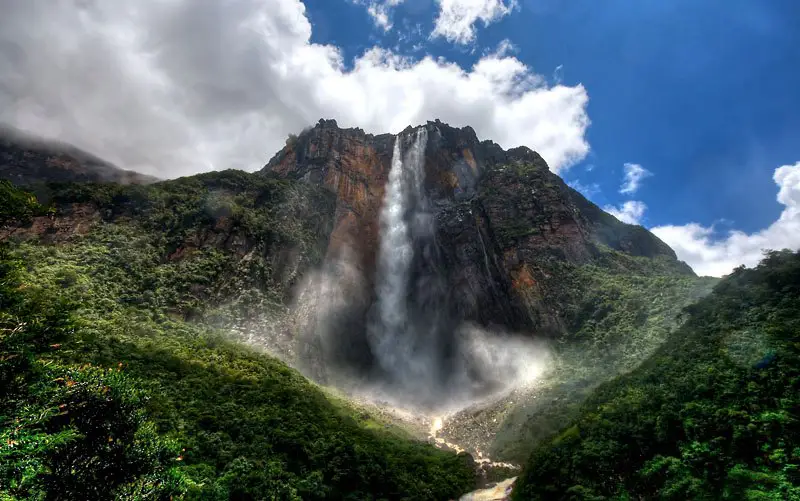The highest waterfall in the world is Angel, Venezuela. The total height is 1054 m. It is named after the pilot James Einjel (English Angel), which flew over the waterfall in 1933