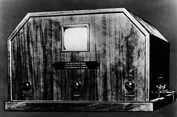 Первый телевизор Loewe. 1931 г. Германия