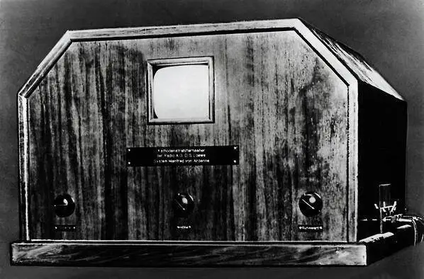The first Loewe TV. 1931 Germany
