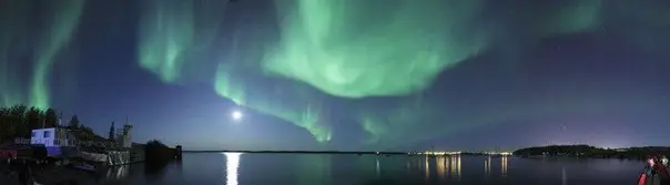 Yellooney, Canada