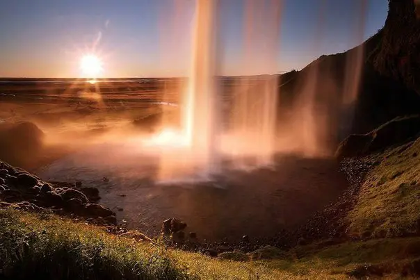 Waterfall Seljalandfoss, Iceland