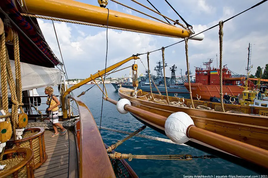 Итальянский парусник Amerigo Vespucci
