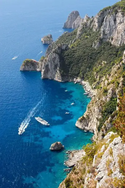 Капри, Италия
