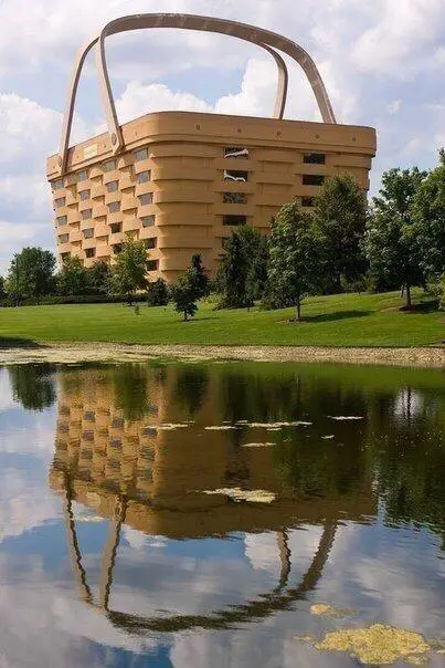 Самые невероятные здания современности
