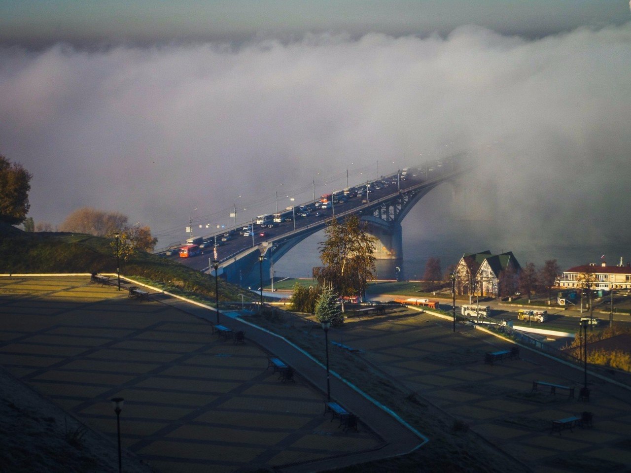Canavinsky bridge, fog. Nizhny Novgorod