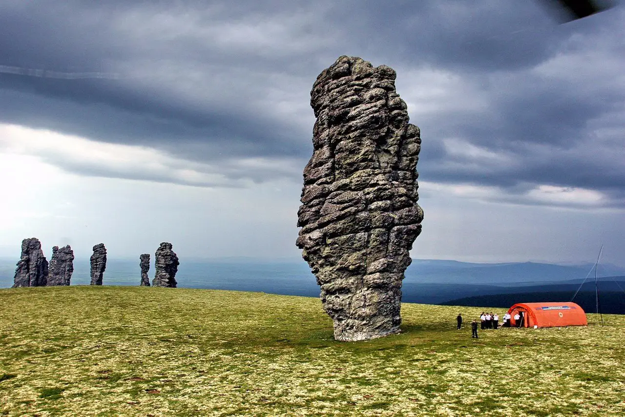 Giants with Manpupuner