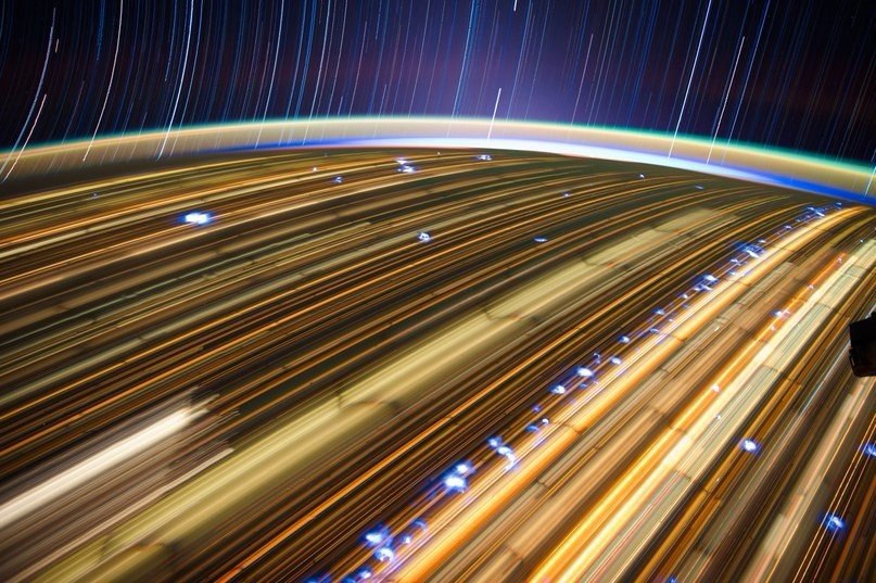 Движение звезд и Земли -в снимках из Космоса