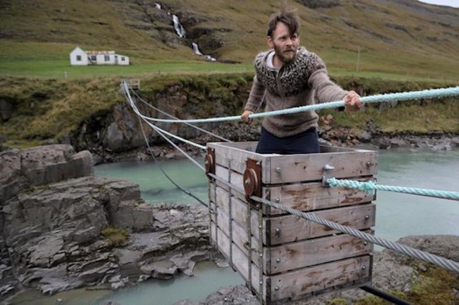 Переправа через річку в Ісландії. Чому все фотографії з Ісландії такі епічні?